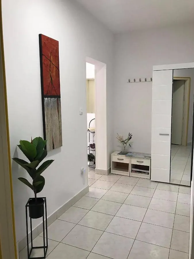 Apartments Zenta Split 0*,